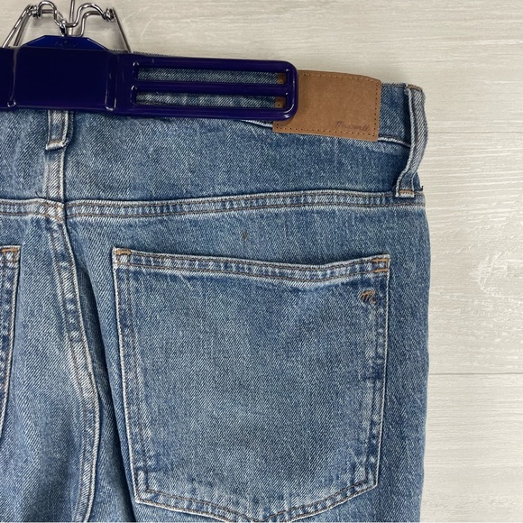 Madewell The Mid-Rise Perfect Vintage Distressed Jeans - Picture 7 of 10